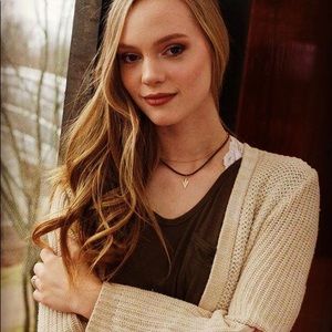 Meet your Posher, Hailey